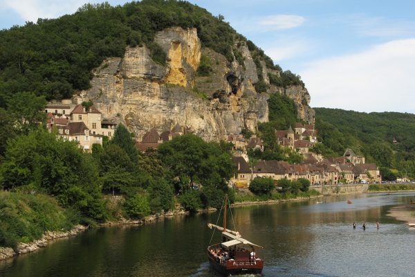 TASTES OF THE DORDOGNE - Le Roque de Gageac